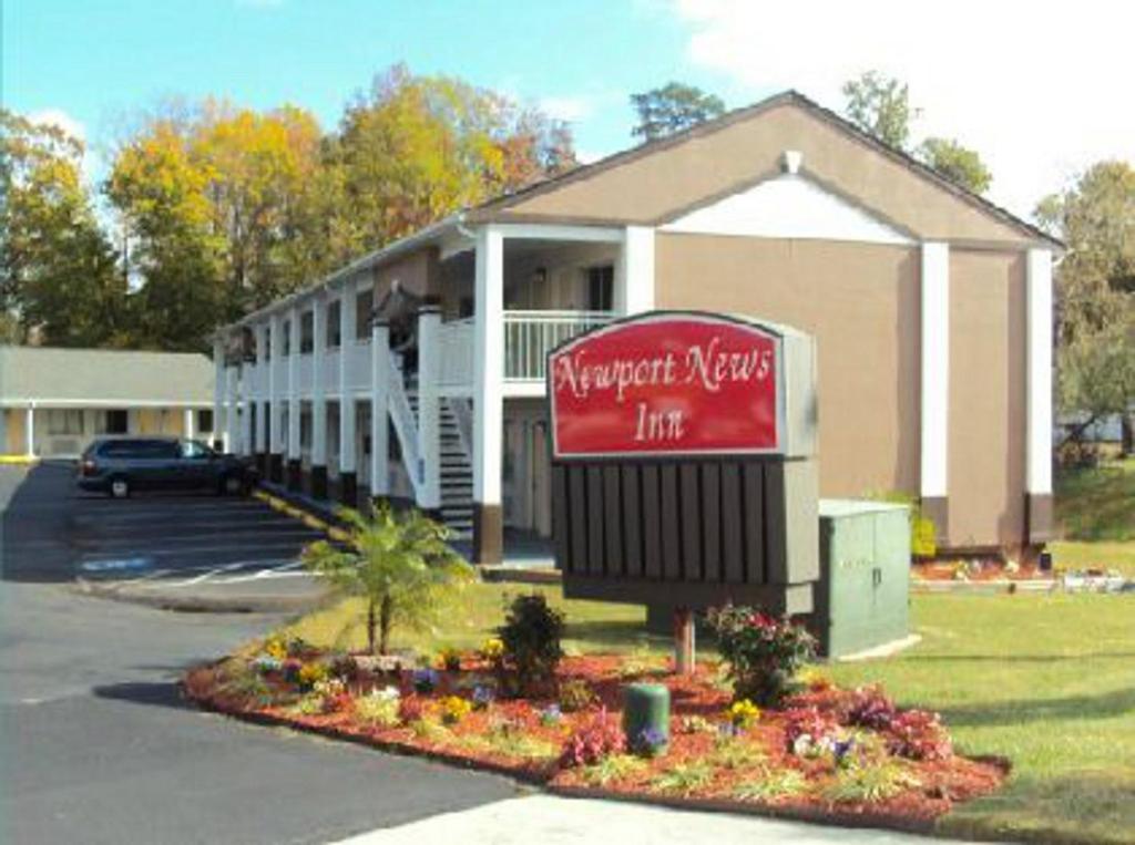 Newport News Inn מראה חיצוני תמונה